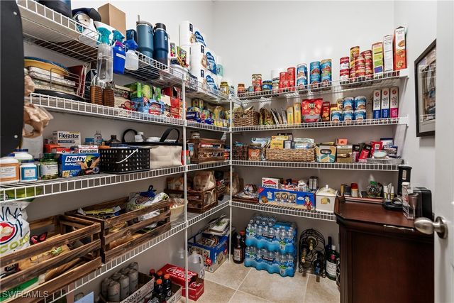 6849 IL REGALO CIR, Naples, FL 34109