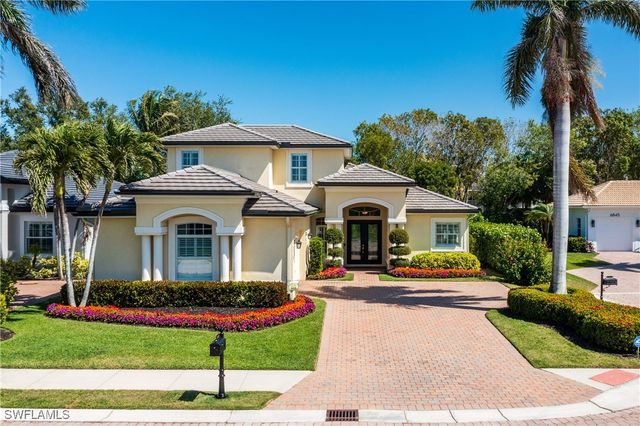 6849 IL REGALO CIR, Naples, FL 34109