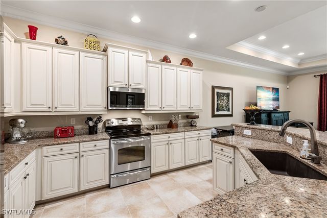 6849 IL REGALO CIR, Naples, FL 34109