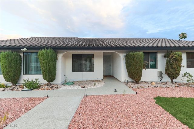 935 Vista Lago Way, Boulder City, NV 89005