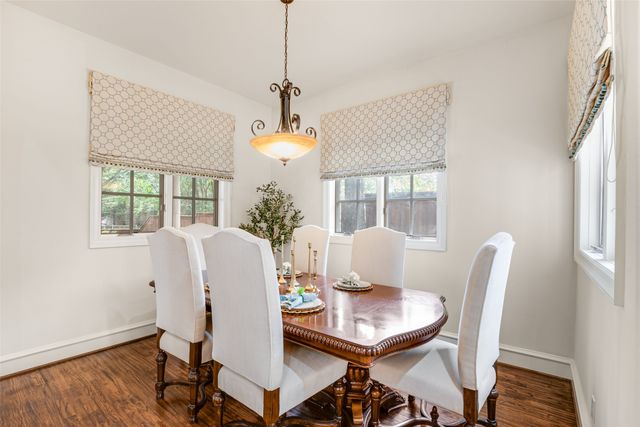 1213 Virginia Place, Fort Worth, TX 76107