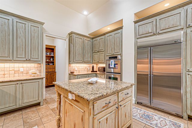 1213 Virginia Place, Fort Worth, TX 76107