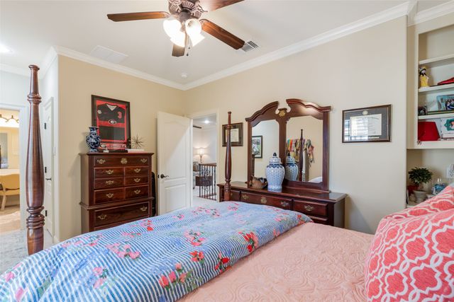 1213 Virginia Place, Fort Worth, TX 76107