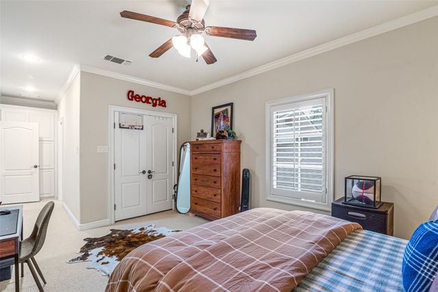 1213 Virginia Place, Fort Worth, TX 76107