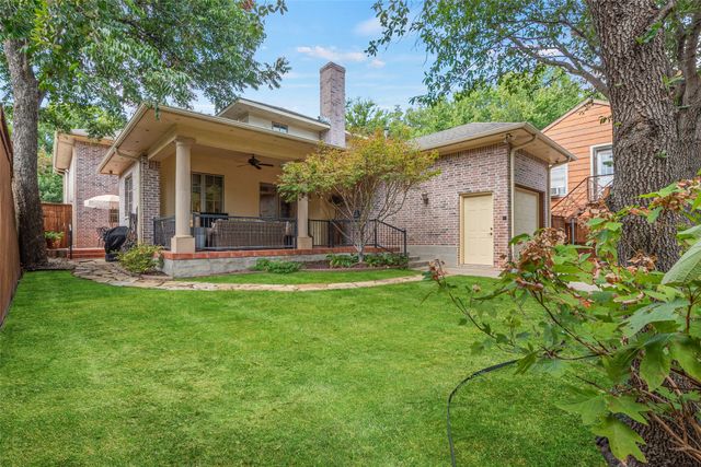 1213 Virginia Place, Fort Worth, TX 76107