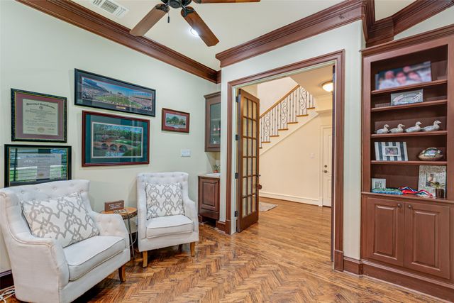 1213 Virginia Place, Fort Worth, TX 76107