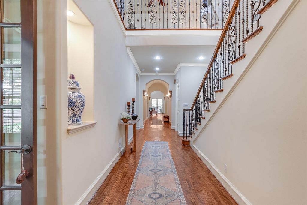 1213 Virginia Place, Fort Worth, TX 76107 — photo 4