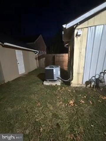 214 N EAST LN, Winchester, VA 22601