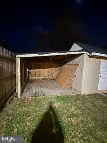 214 N EAST LN, Winchester, VA 22601