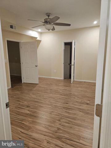 214 N EAST LN, Winchester, VA 22601