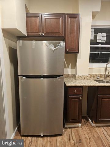 214 N EAST LN, Winchester, VA 22601