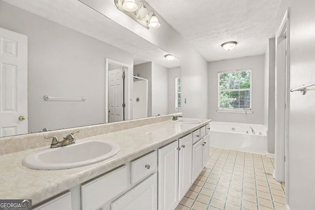 4394 Cross Lane, Decatur, GA 30035