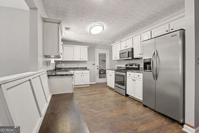 4394 Cross Lane, Decatur, GA 30035