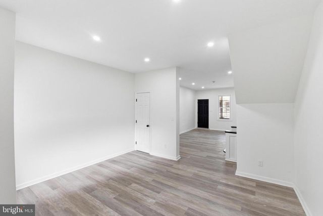 3727 N 8TH ST, Philadelphia, PA 19140