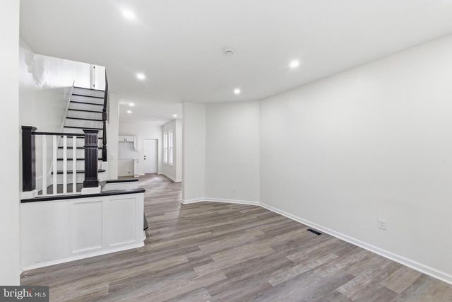 3727 N 8TH ST, Philadelphia, PA 19140