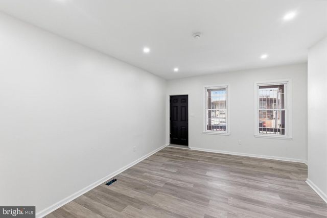 3727 N 8TH ST, Philadelphia, PA 19140