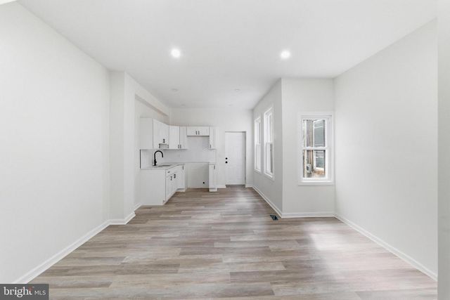 3727 N 8TH ST, Philadelphia, PA 19140