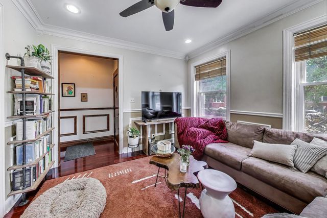 5440 N Ashland Avenue, Chicago, IL 60640
