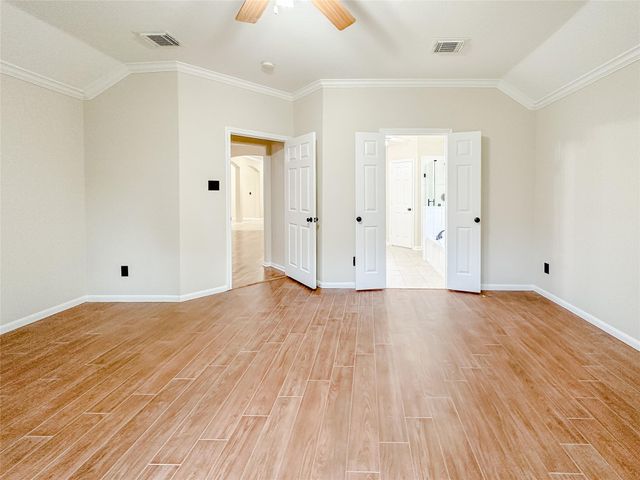 11922 Hueco Tanks Drive, Sugar Land, TX 77498