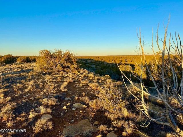 5913 DARK CANYON Drive 97, Heber, AZ 85928