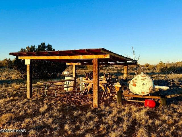 5913 DARK CANYON Drive 97, Heber, AZ 85928