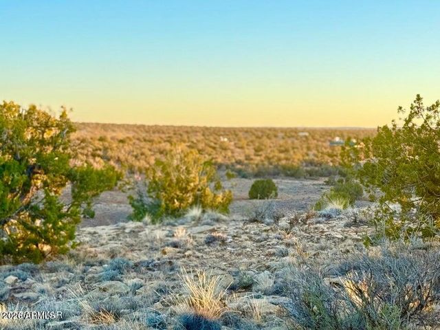 5913 DARK CANYON Drive 97, Heber, AZ 85928