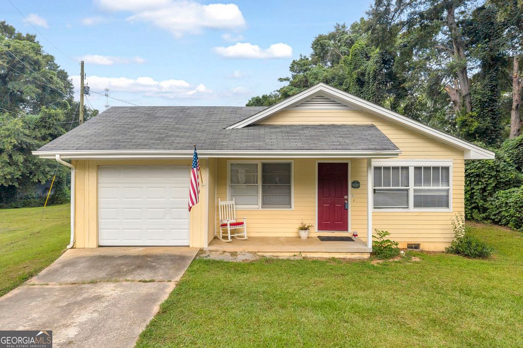 514 S Broad Street, Toccoa, GA 30577