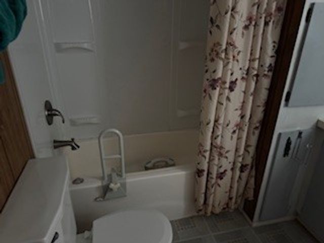 2832 E 31ST Street, Erie, PA 16510