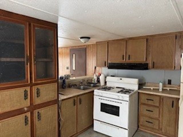 2832 E 31ST Street, Erie, PA 16510