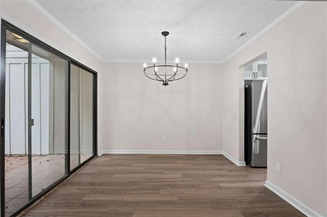 915 Cedar Creek S, Marietta, GA 30067