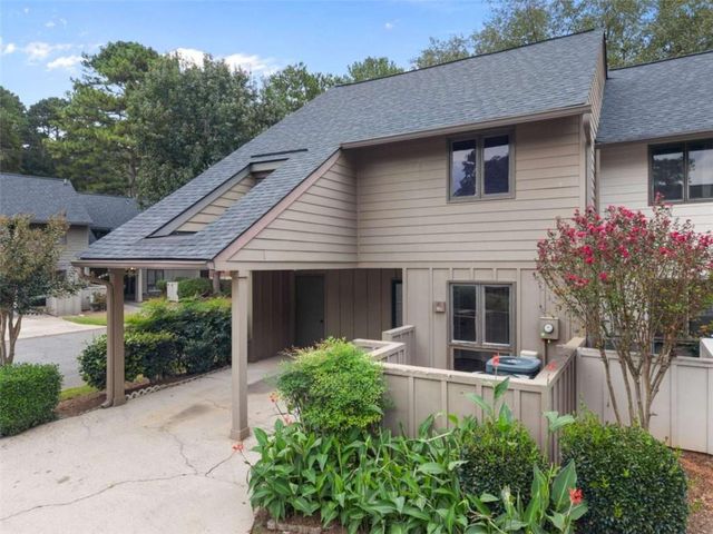 915 Cedar Creek S, Marietta, GA 30067