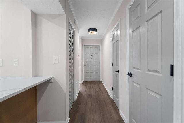 915 Cedar Creek S, Marietta, GA 30067