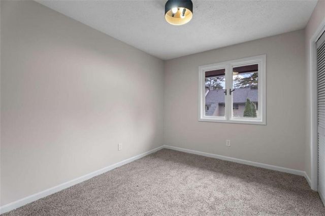 915 Cedar Creek S, Marietta, GA 30067