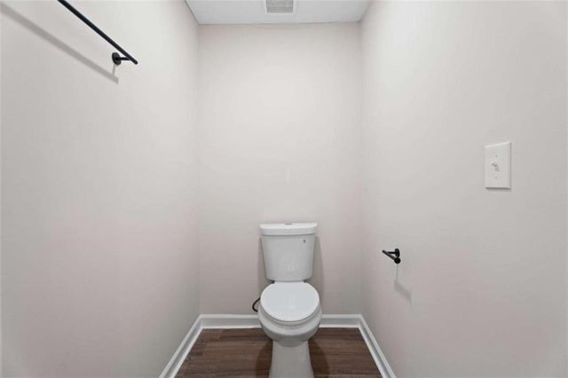 915 Cedar Creek S, Marietta, GA 30067