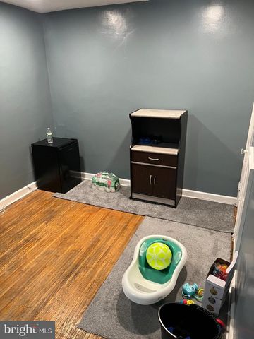 5445 MARSDEN ST, Philadelphia, PA 19124