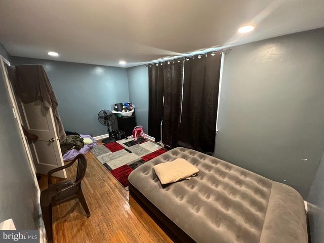 5445 MARSDEN ST, Philadelphia, PA 19124