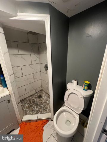 5445 MARSDEN ST, Philadelphia, PA 19124