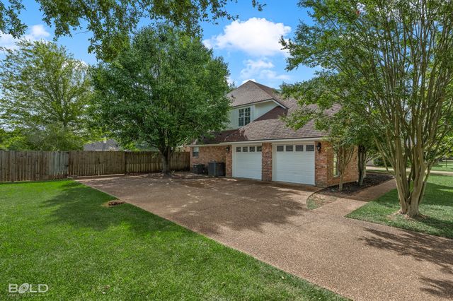 1808 Emberwood Circle, Bossier City, LA 71111