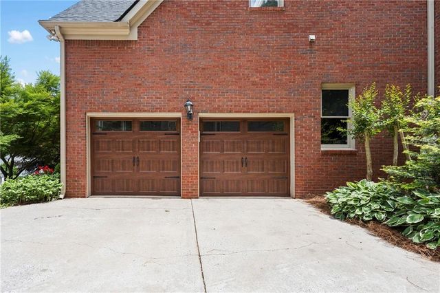1028 Towne Lake Hills E, Woodstock, GA 30189