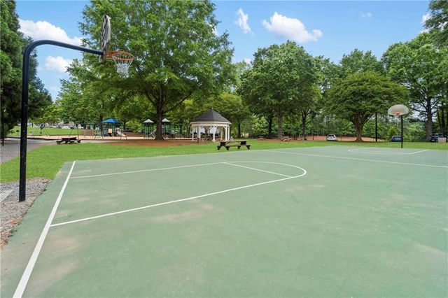 1028 Towne Lake Hills E, Woodstock, GA 30189