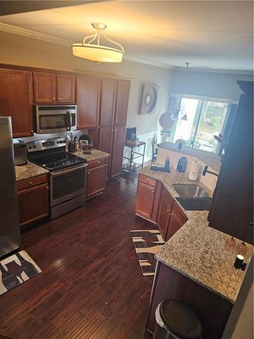 351 Creek Manor Way, Suwanee, GA 30024