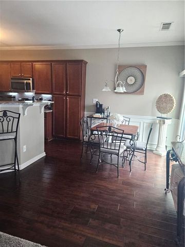 351 Creek Manor Way, Suwanee, GA 30024