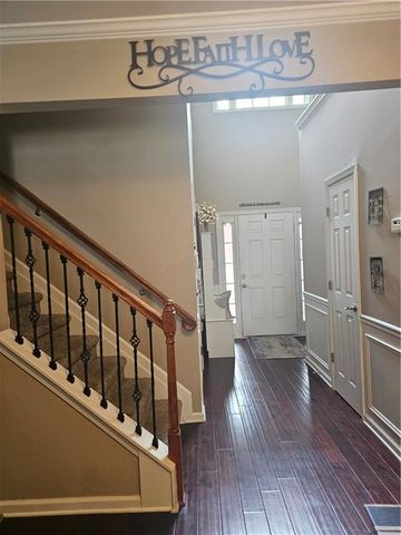 351 Creek Manor Way, Suwanee, GA 30024