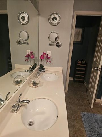 351 Creek Manor Way, Suwanee, GA 30024