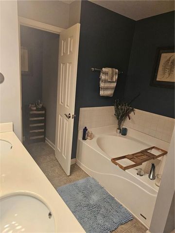 351 Creek Manor Way, Suwanee, GA 30024