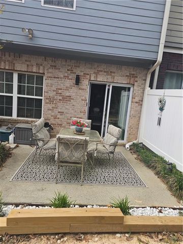 351 Creek Manor Way, Suwanee, GA 30024