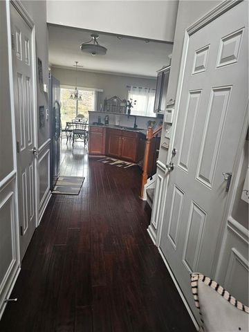 351 Creek Manor Way, Suwanee, GA 30024