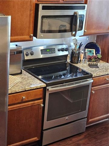 351 Creek Manor Way, Suwanee, GA 30024