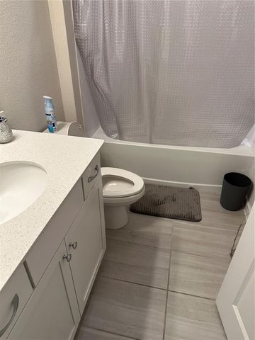 5182 FLYCATCHER CT, St Cloud, FL 34771