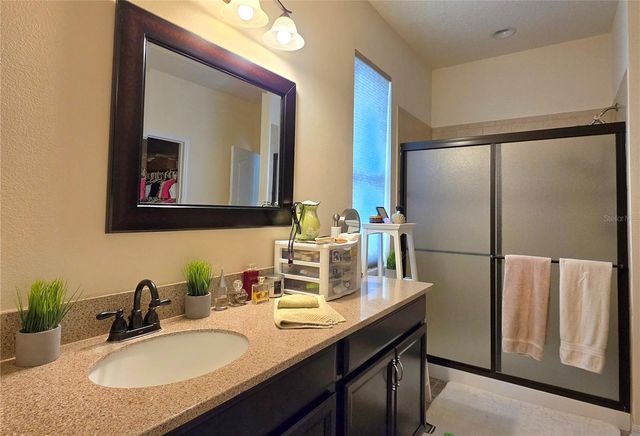 2653 LIMERICK CIRCLE, Grand Island, FL 32735